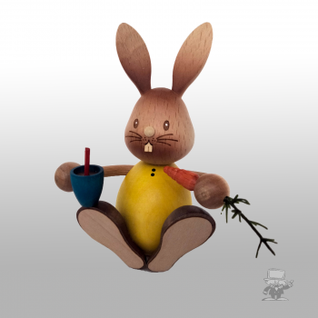 Kuhnert 52247 Stupsi Osterhase mit Möhre und Becher