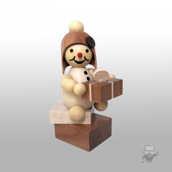 Wagner M4 Schneemädchen mit Geschenk